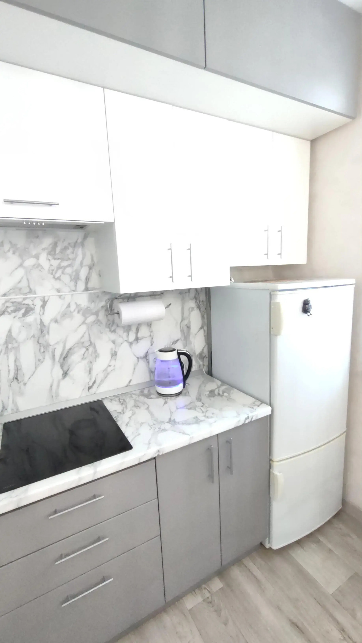 Квартира Новая Cовременная Cтудия с Видом на Рощу