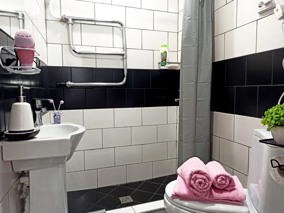 Студия 4 Тат Хаус на улице Габдуллы Тукая 9 в Центре Города