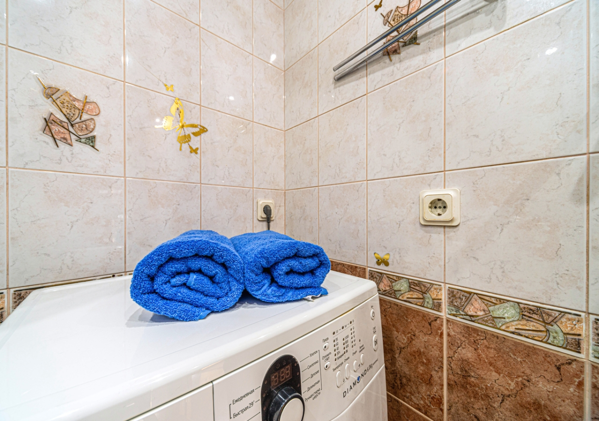 Квартира 2-х комнатная на Веденеева около НИИ Вредена