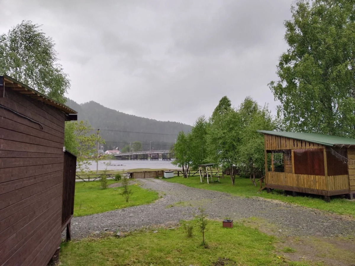 Частный Дом на Берегу Истока Реки Бия