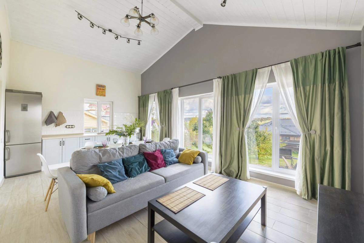 Частный дом с панорамным видом на склонах Яхромы