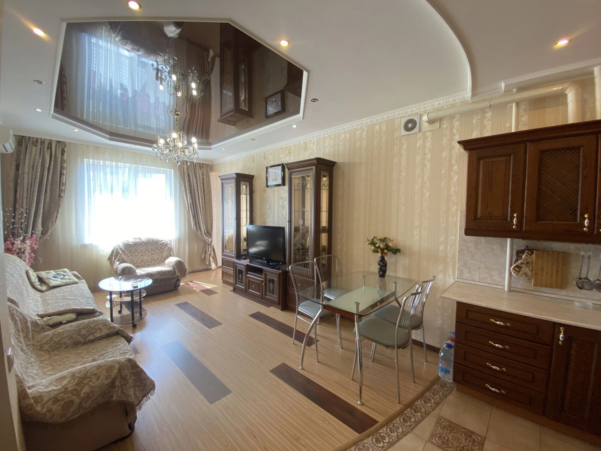 Апартаменты 201 Колхозная 9