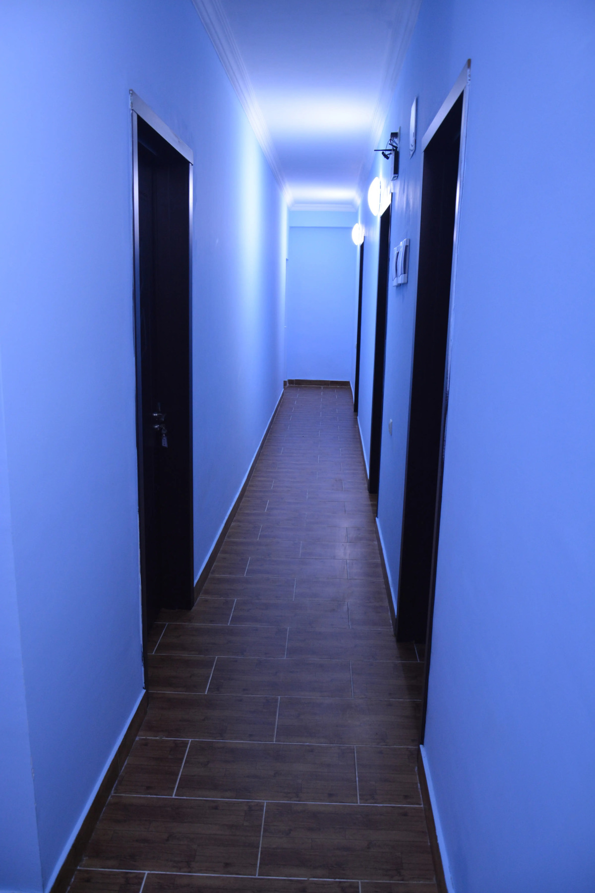 Отель Nine Brothers