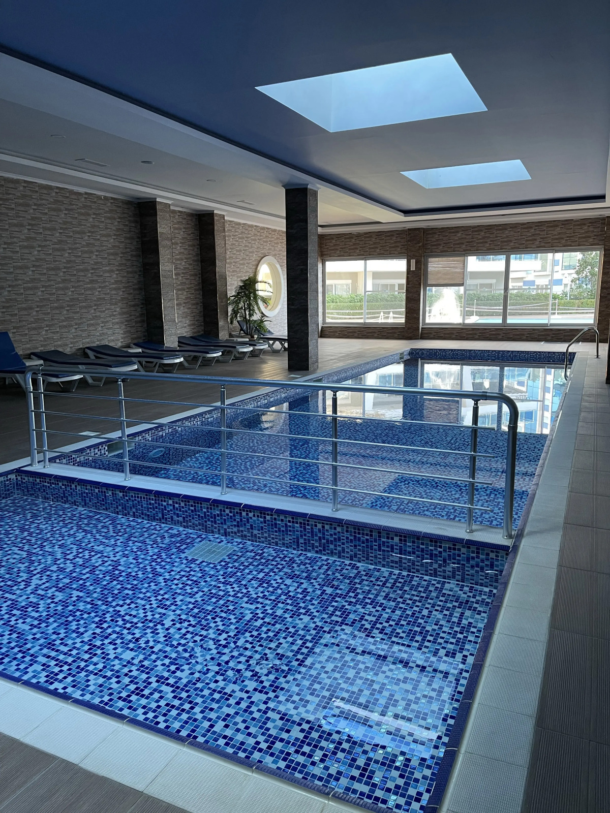 Апартаменты SA Apartments! Двухуровневая квартира с видом на горы