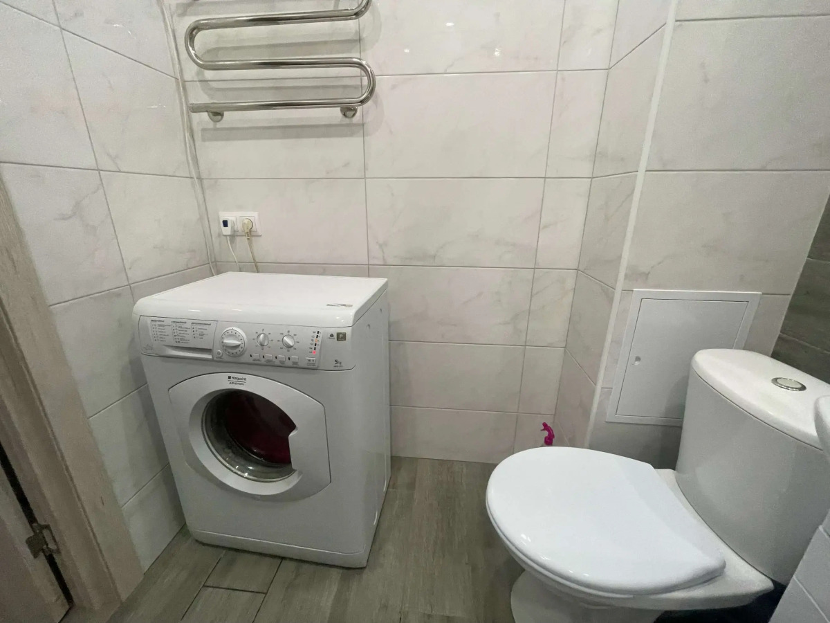 Квартира на Короленко 8/2