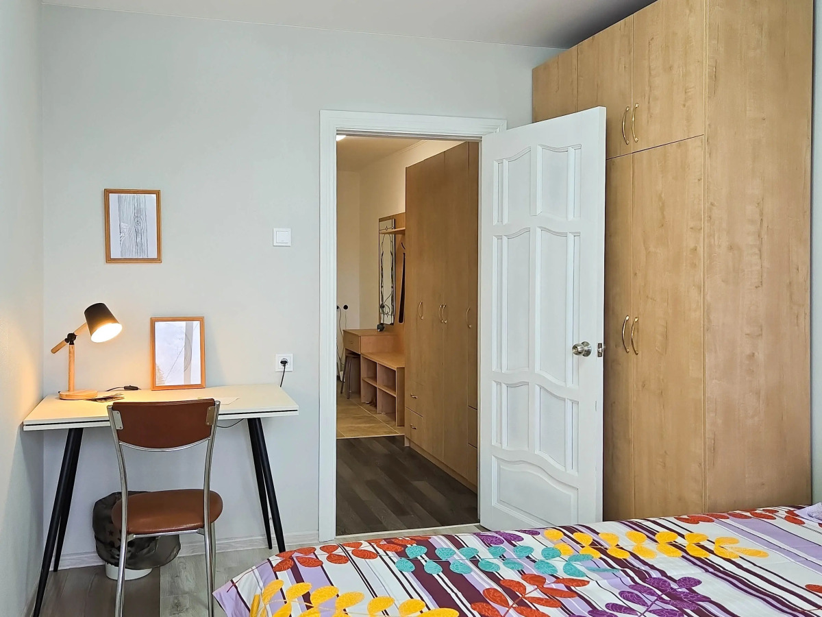 Апартаменты двухкомнатные в центре Сеть ЙоХоум