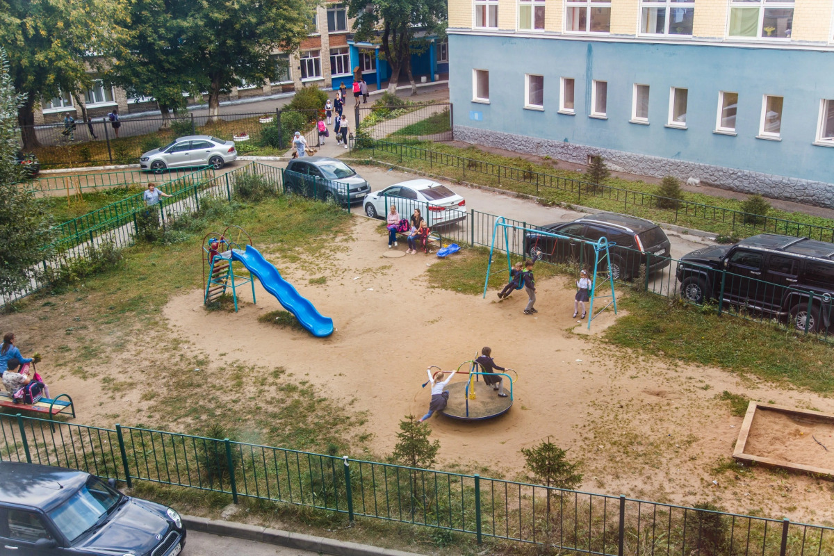 Апартаменты На Теренинском 9