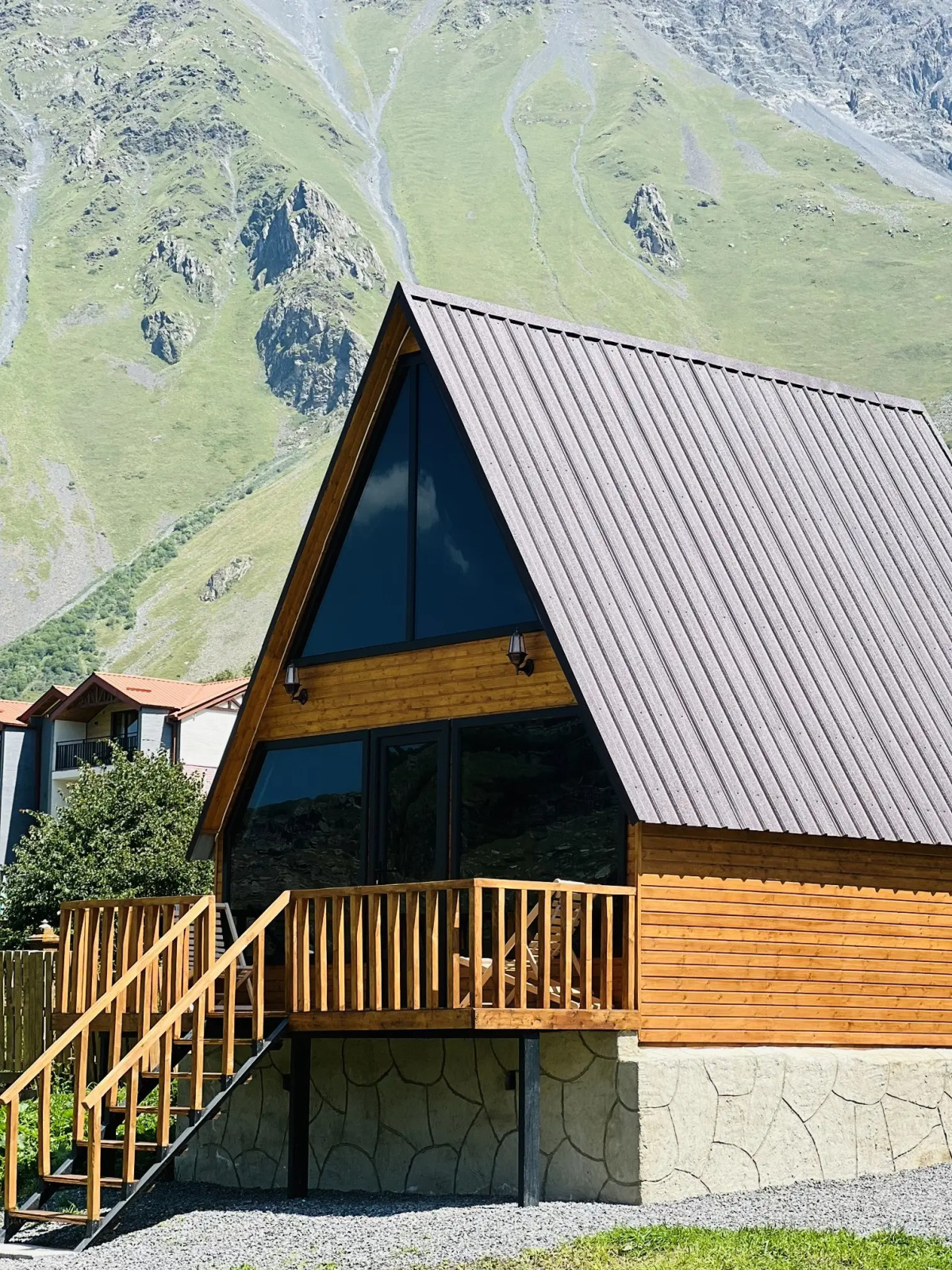 Апартаменты Hillside Kazbegi