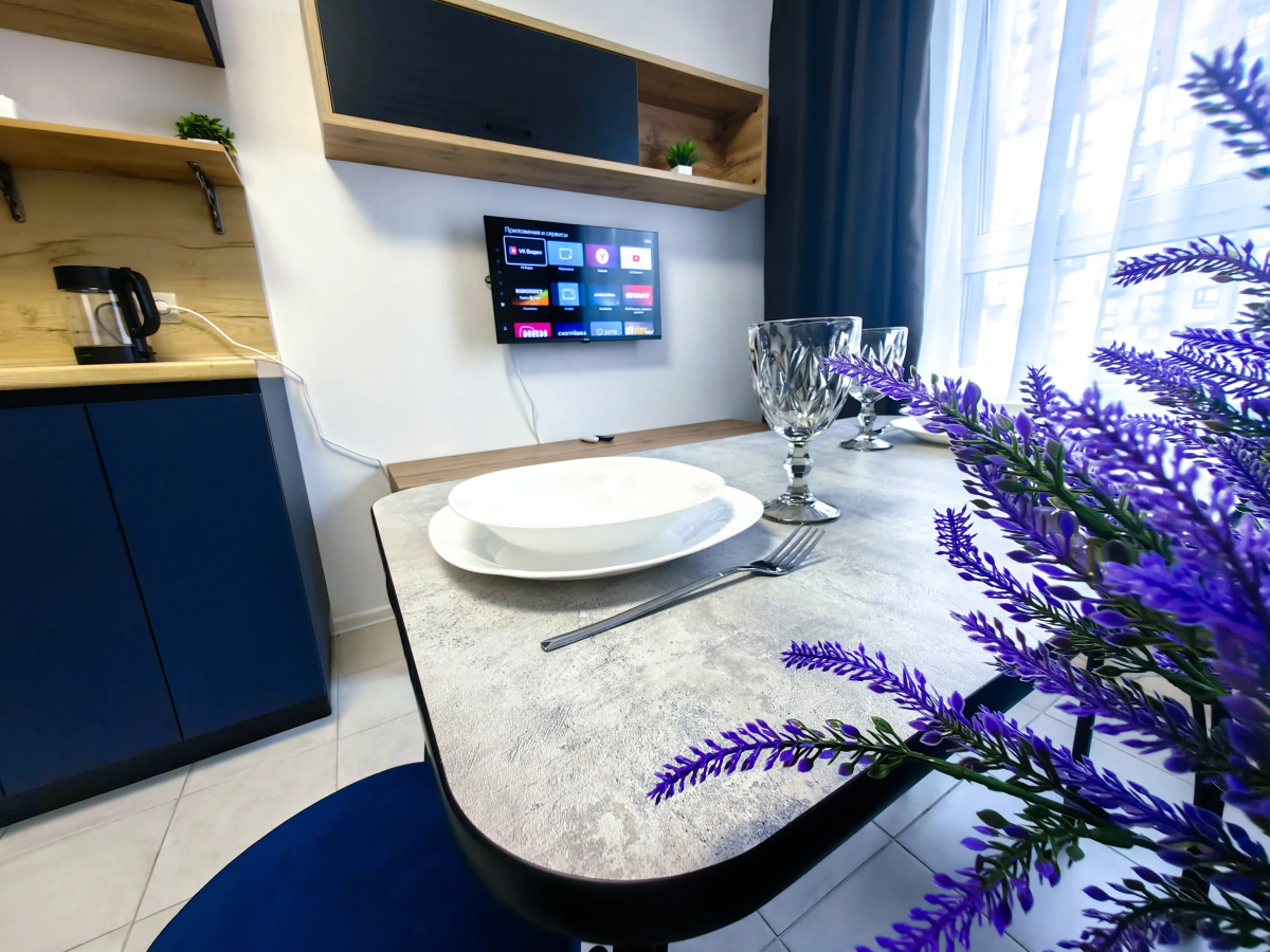 Квартира Вместительная у МРНЦ им. Цыба