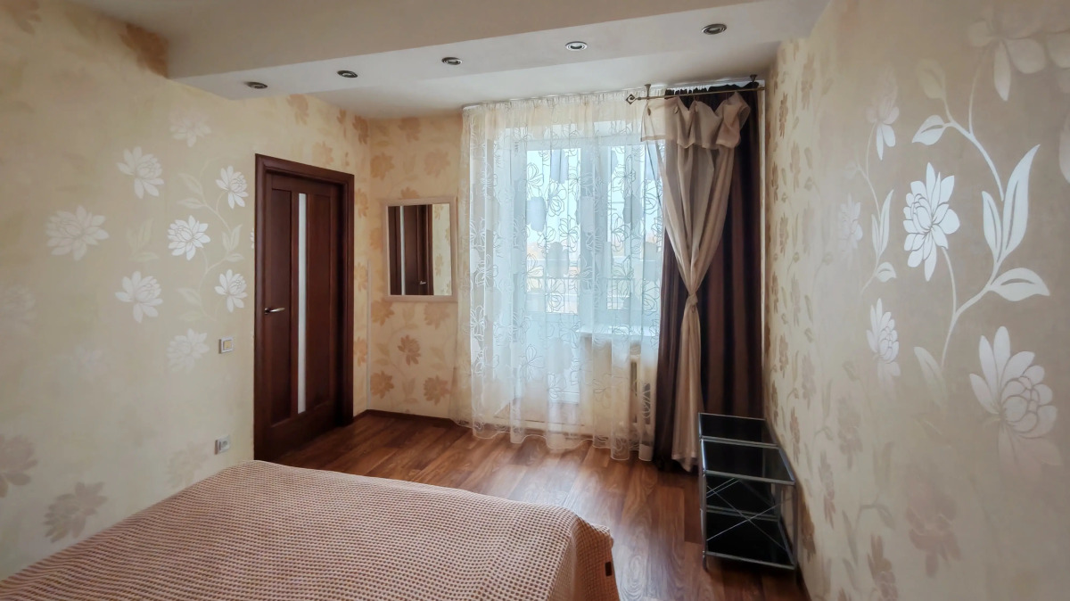 VolgaApart 2-х комнатная квартира