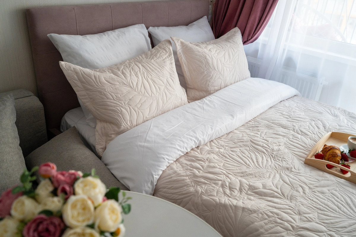 Апартаменты Студия у моря с бассейном на территории. Каравелла 112