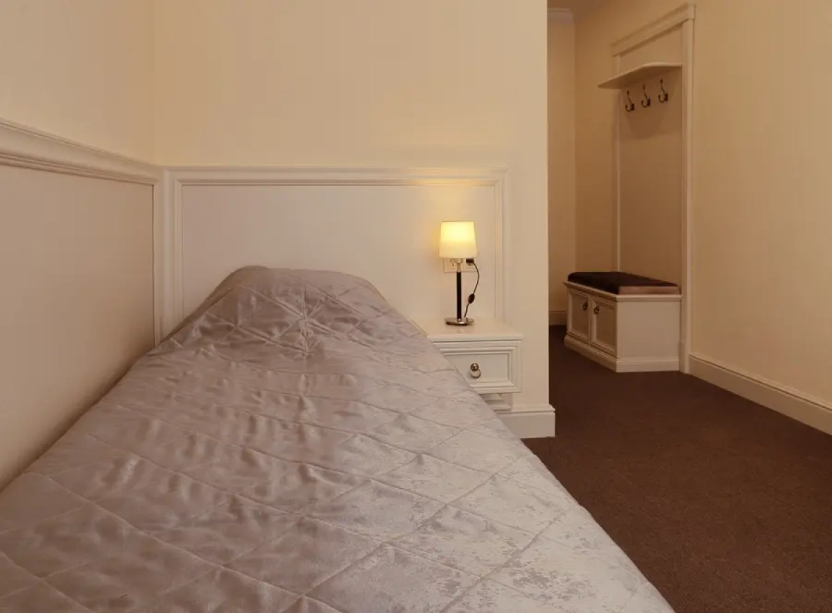 Отель Салют