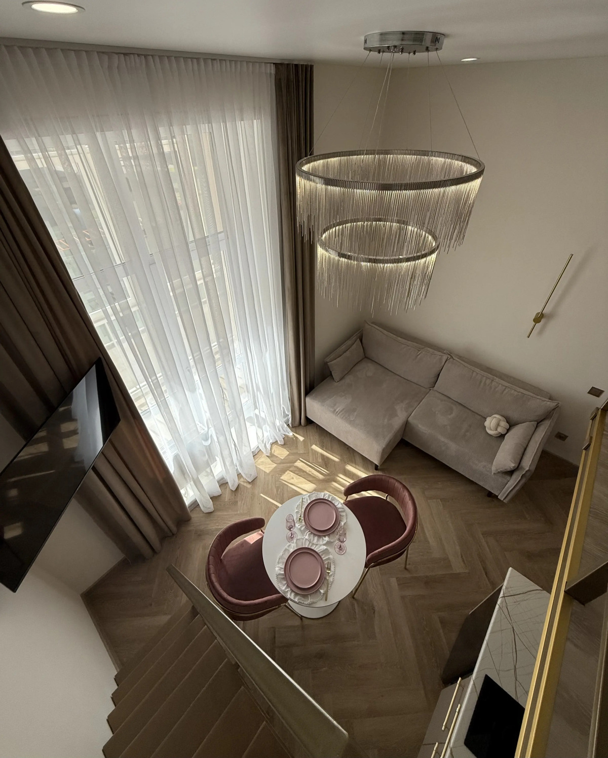 Апартаменты Двухуровневая студия KrasLoft в ЖК Преображенский на 4 человек