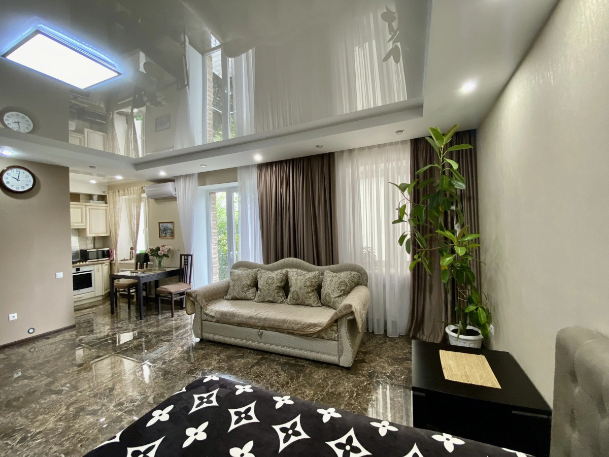 Апартаменты на Рабоче-Крестьянской 7