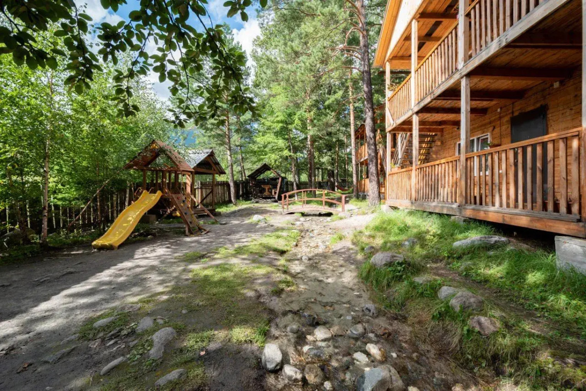 Отель Дом у реки