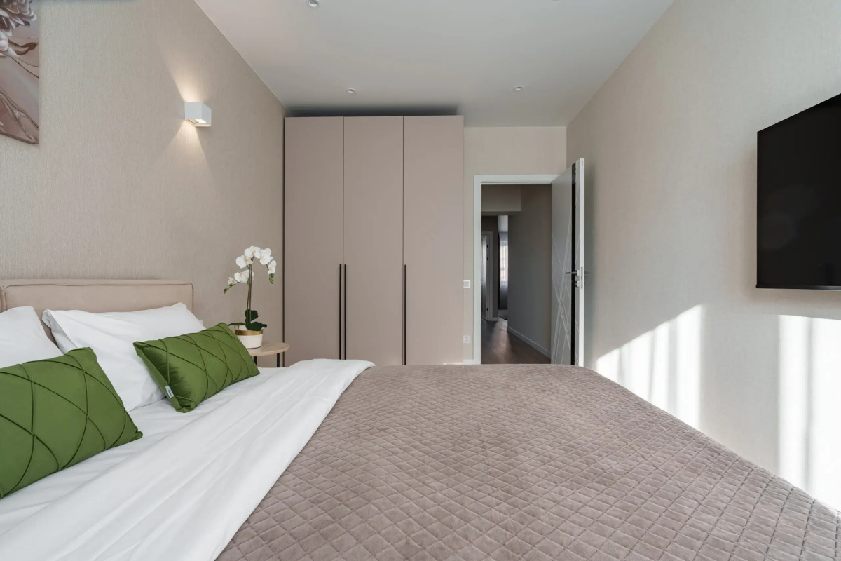 Квартира Krasroom 3-к Люкс в ЖК Александровский