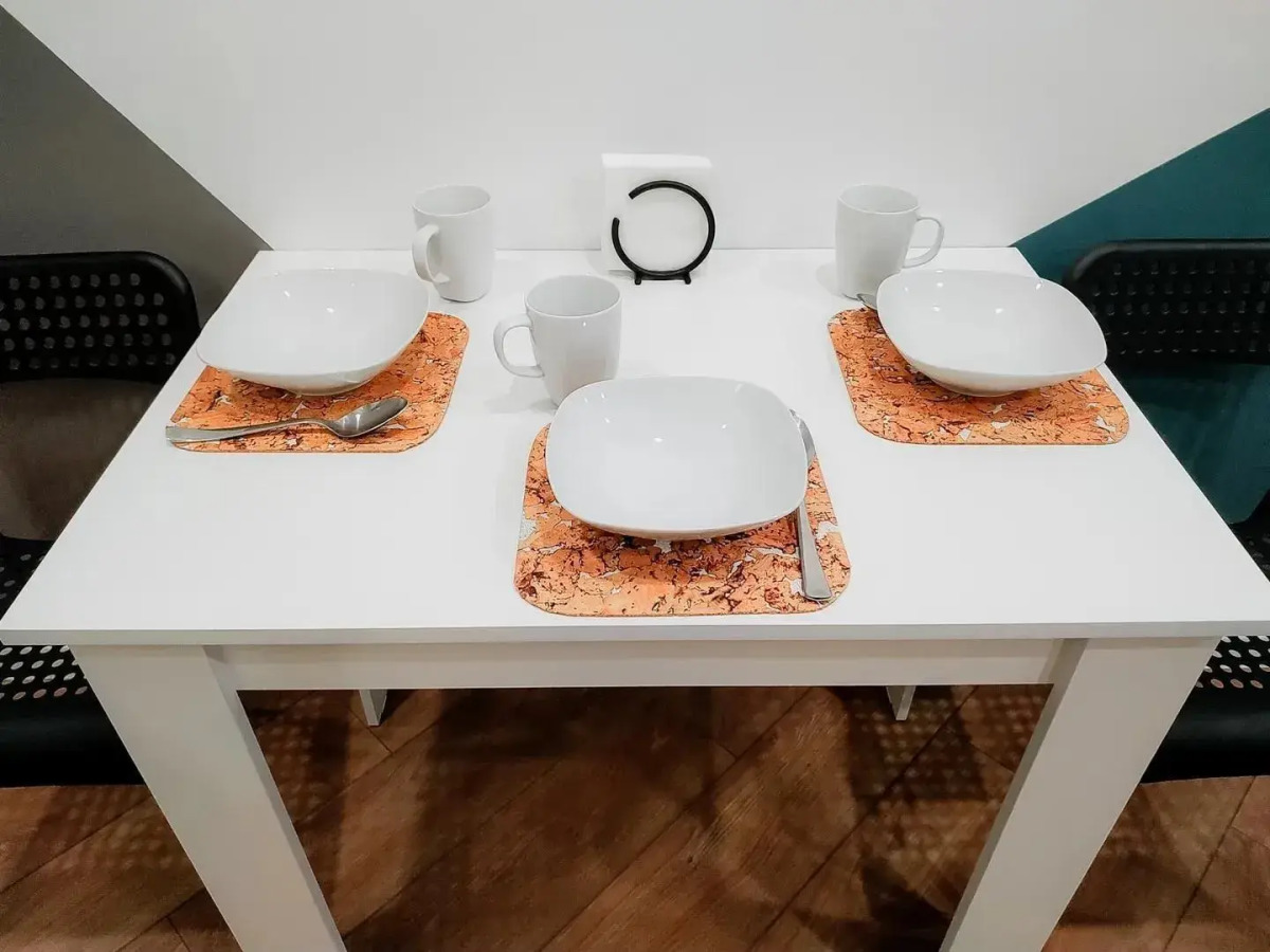 Апартаменты на Серафимовича 20