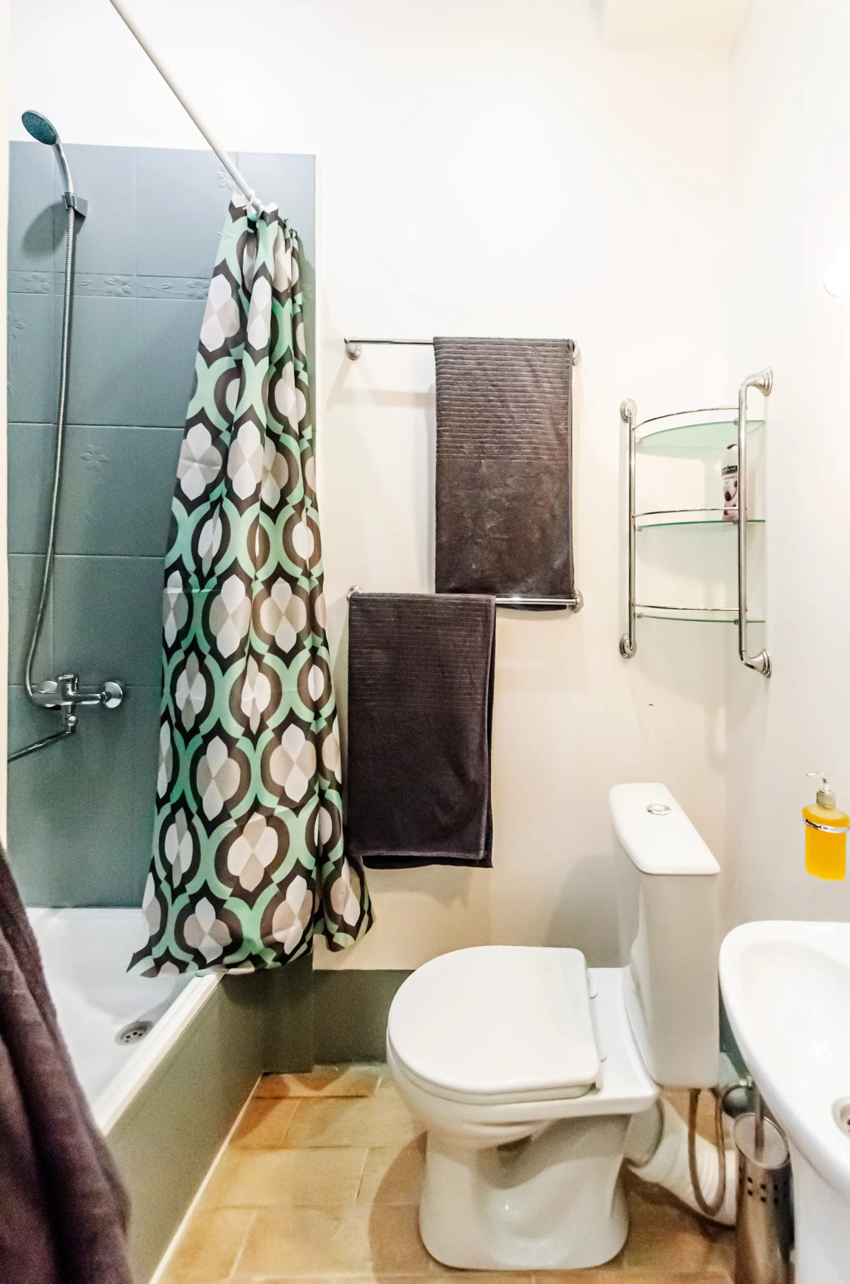 Апартаменты 2-к квартира на Никитинской 108