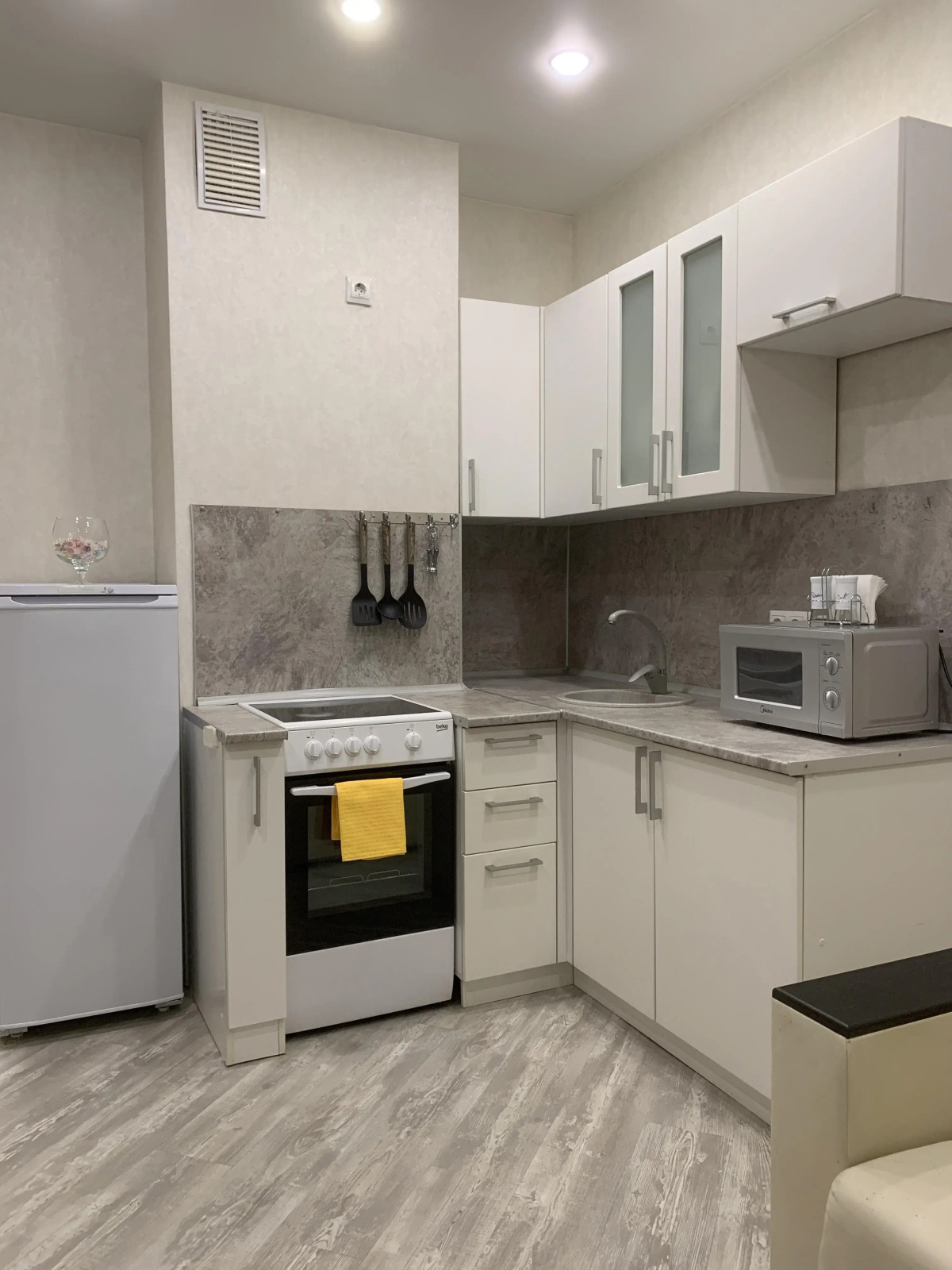 Квартира Be Home на Мадьяр