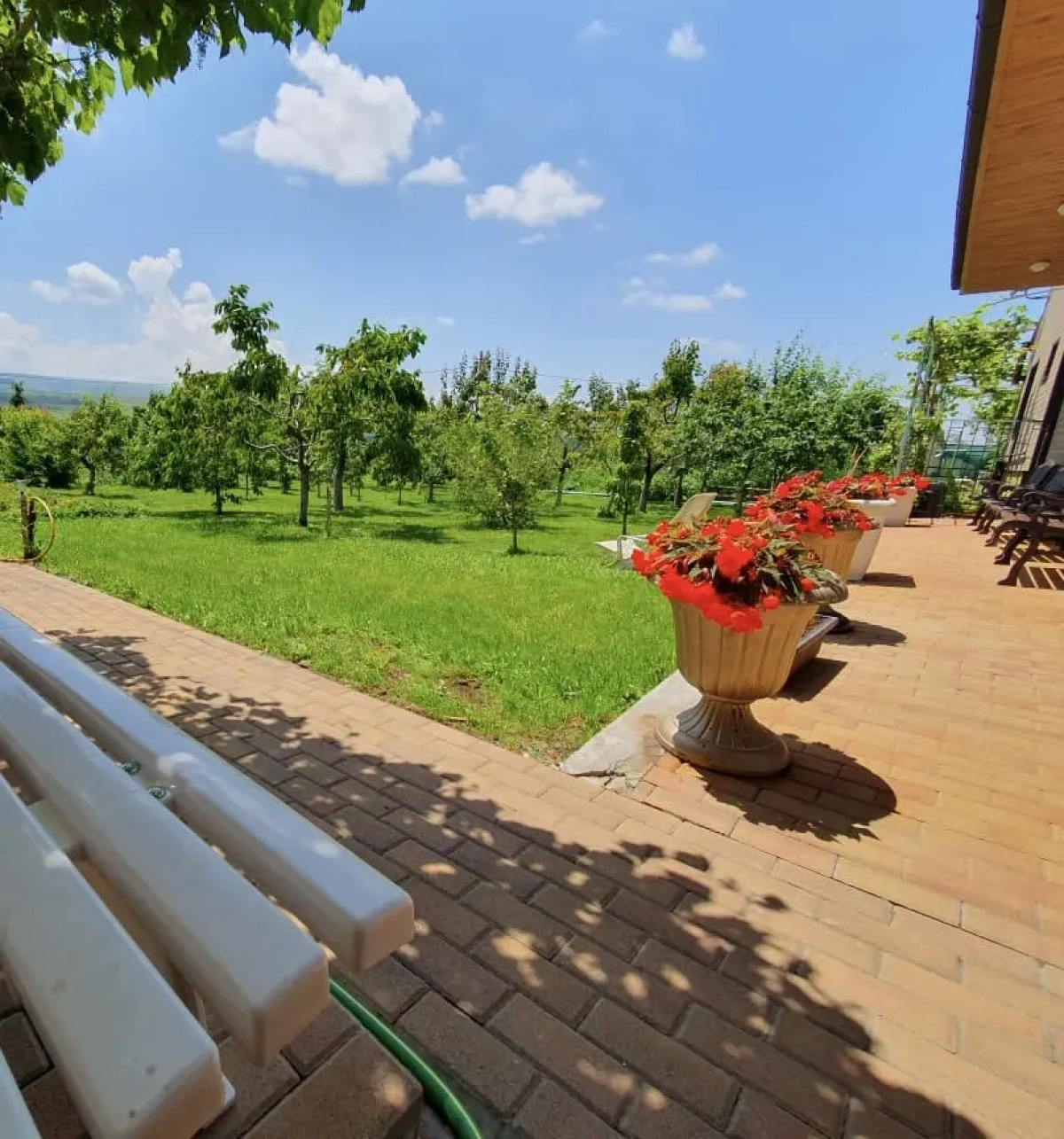 Вилла с видом на горы