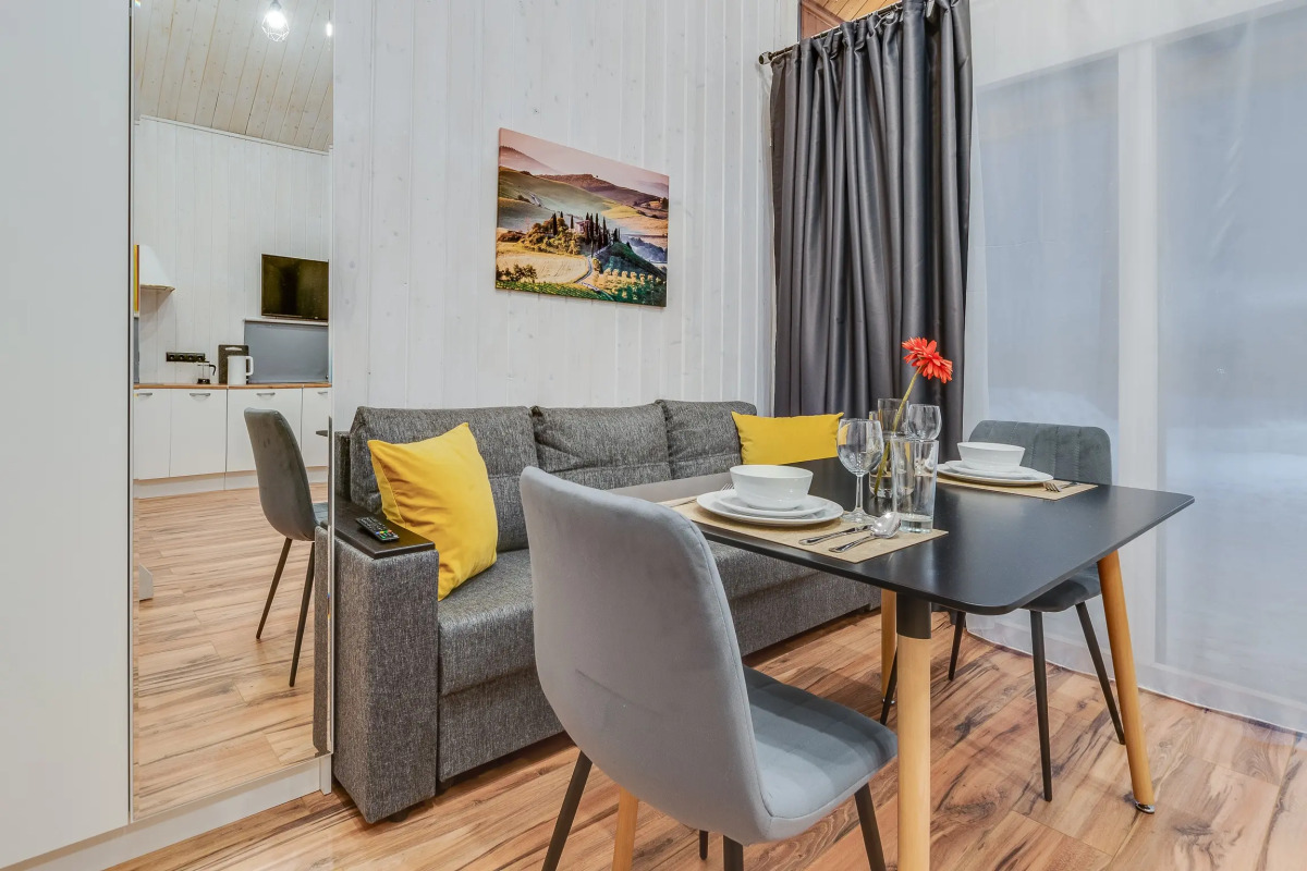 Частный дом загородный с баней на дровах