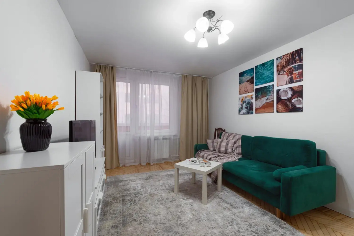 Апартаменты двухкомнатные Банный переулок