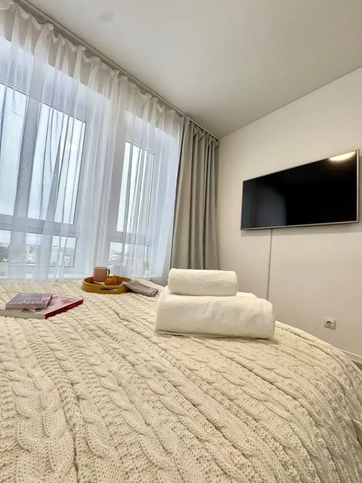 Апартаменты Life Apartments стильная студия в новом ЖК