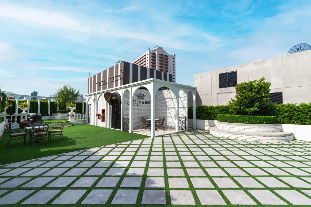 Отель The Quartier Hotel Phrom Phong - Thonglor Bangkok by Compass Hospitality