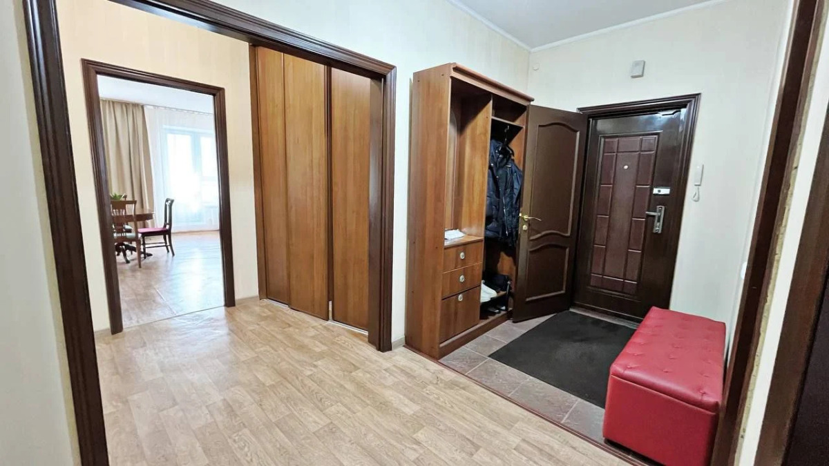 Квартира Трехкомнатная в Центре Города на Ямской