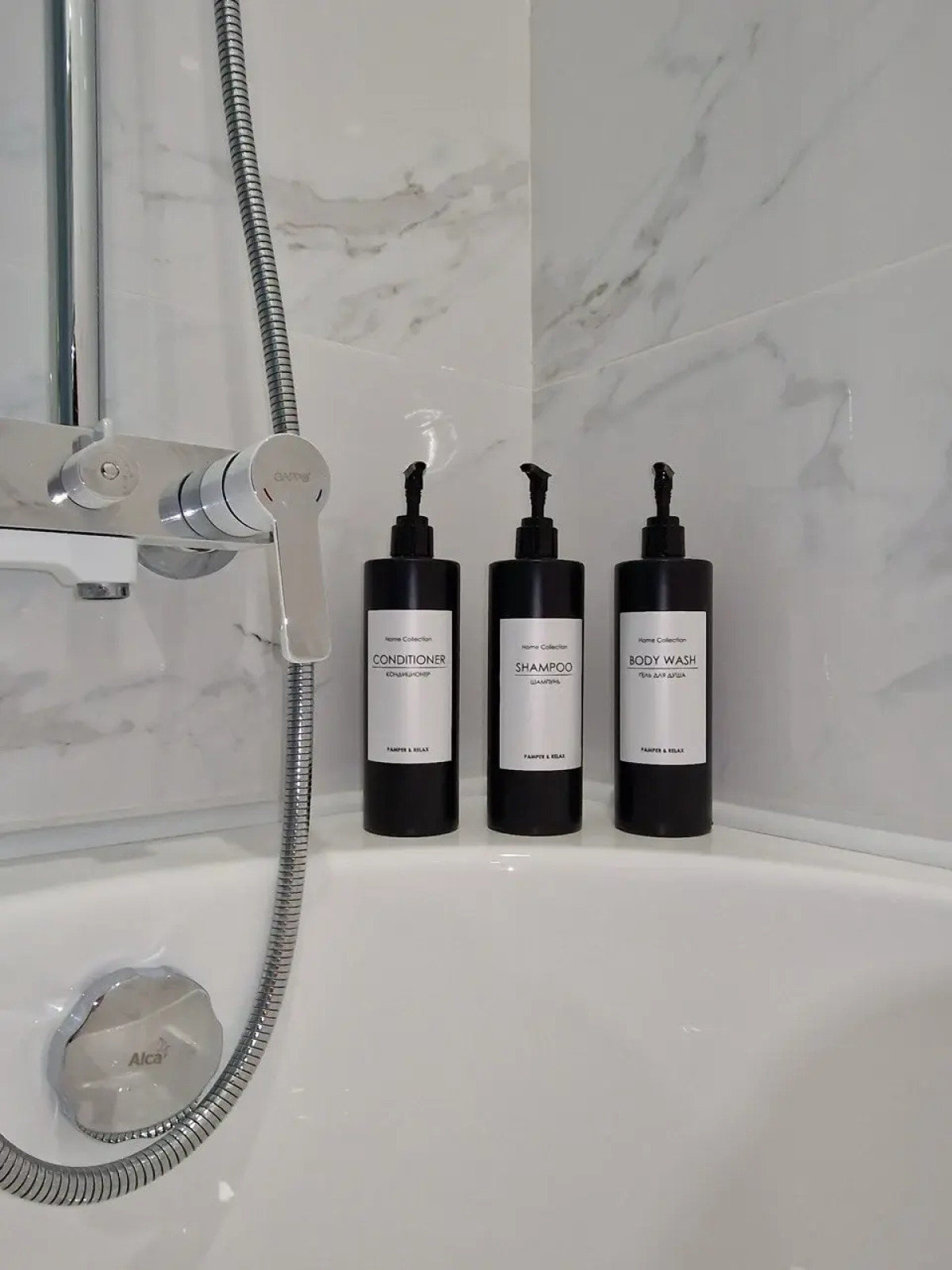 Квартира Flatirini с панорамными окнами в новом ЖК