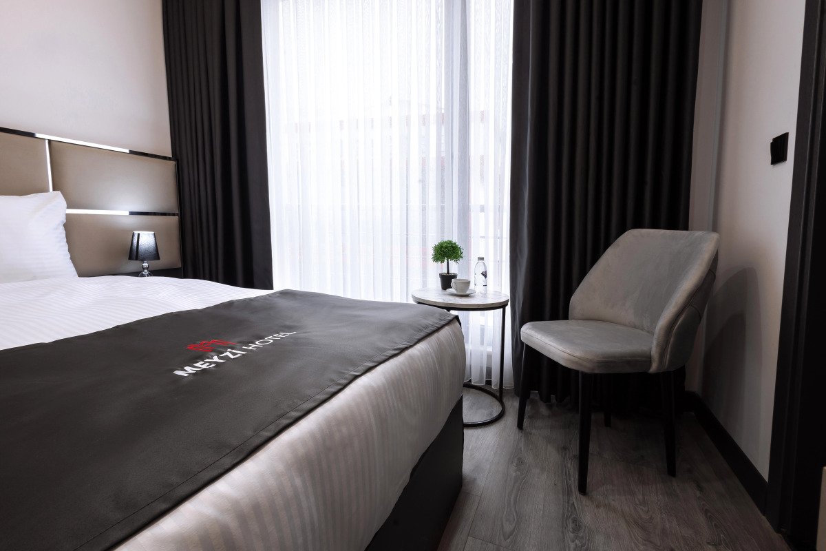 Meyzi Hotel