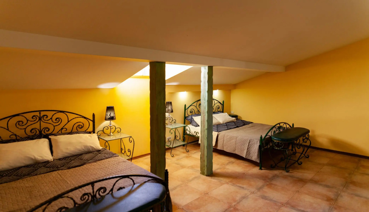 Апартаменты двухкомнатные Энгельса 73