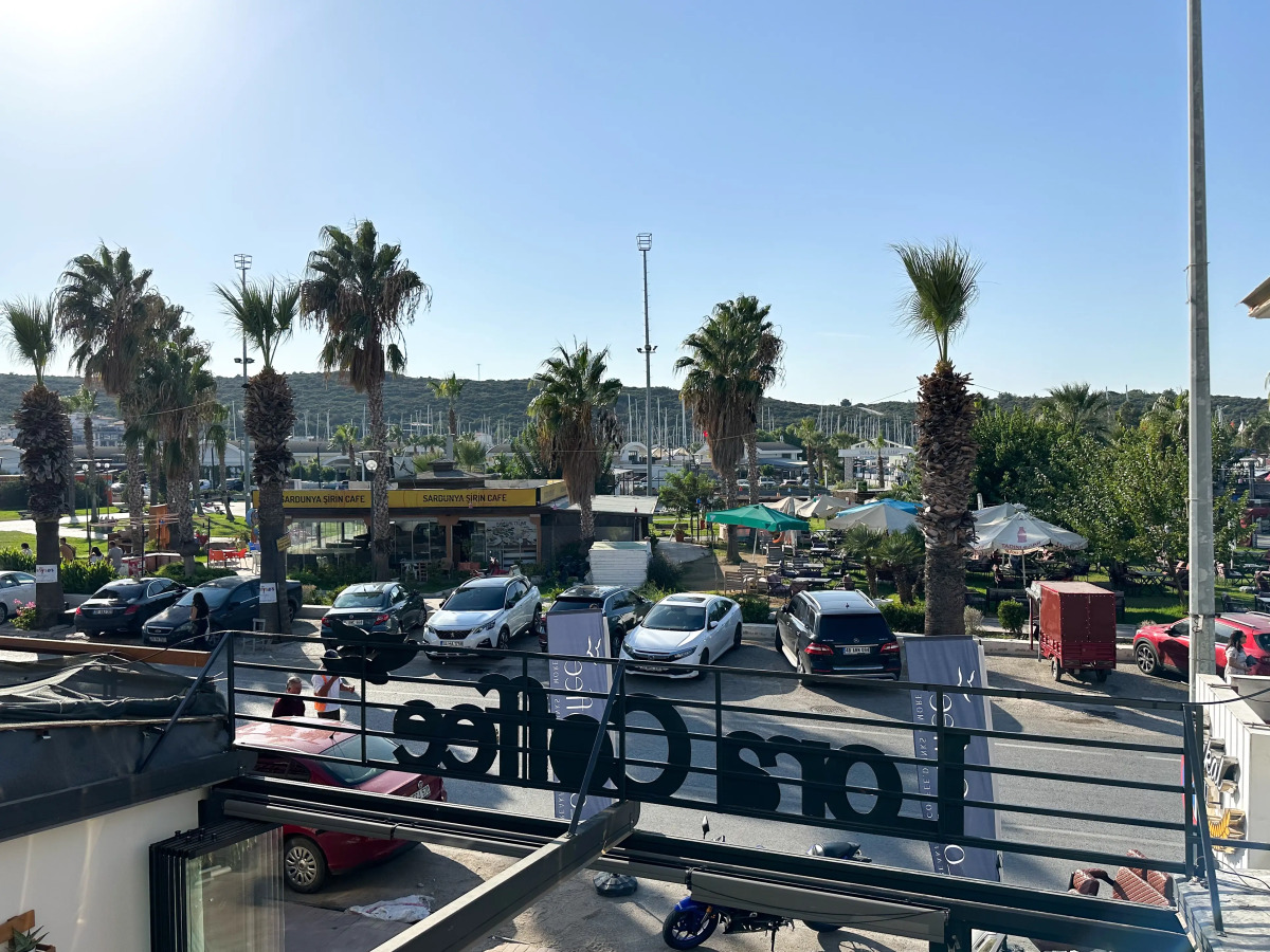 Отель Bed&Breakfast Marina Lora