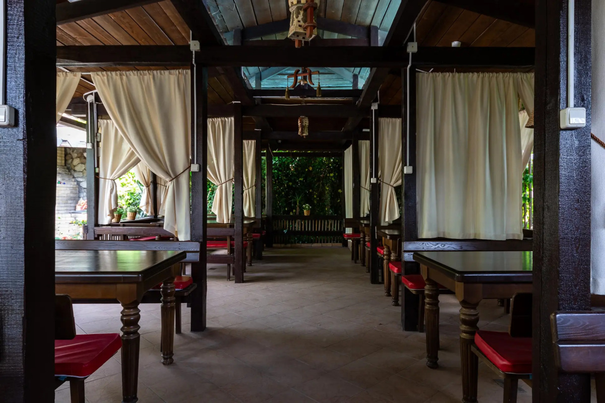 Курортный отель Лазурный берег