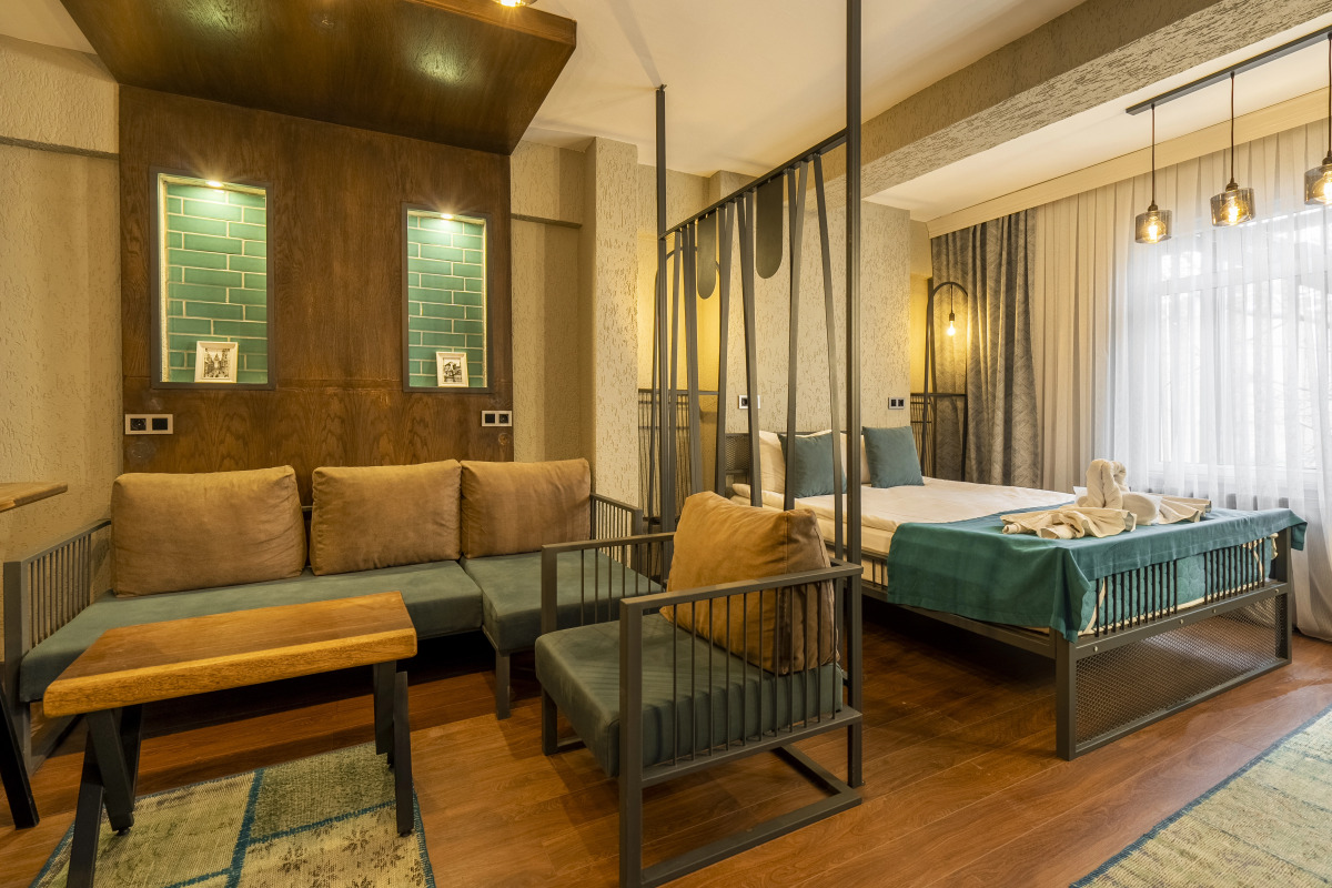 Апарт-отель  Cube Suites