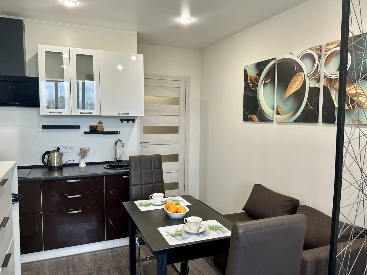 Квартира Garnet Apartments Горизонт