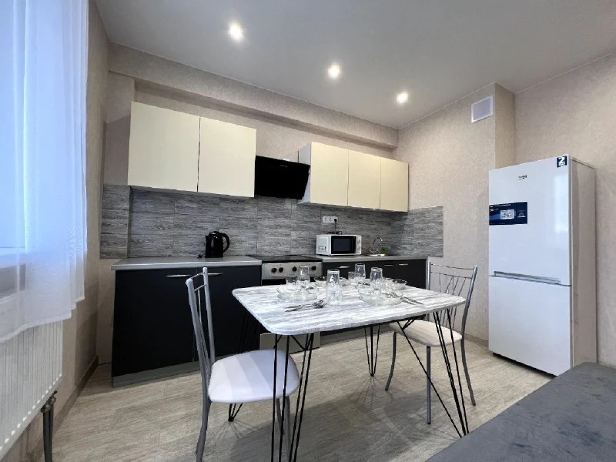 Апартаменты на Пухова 56