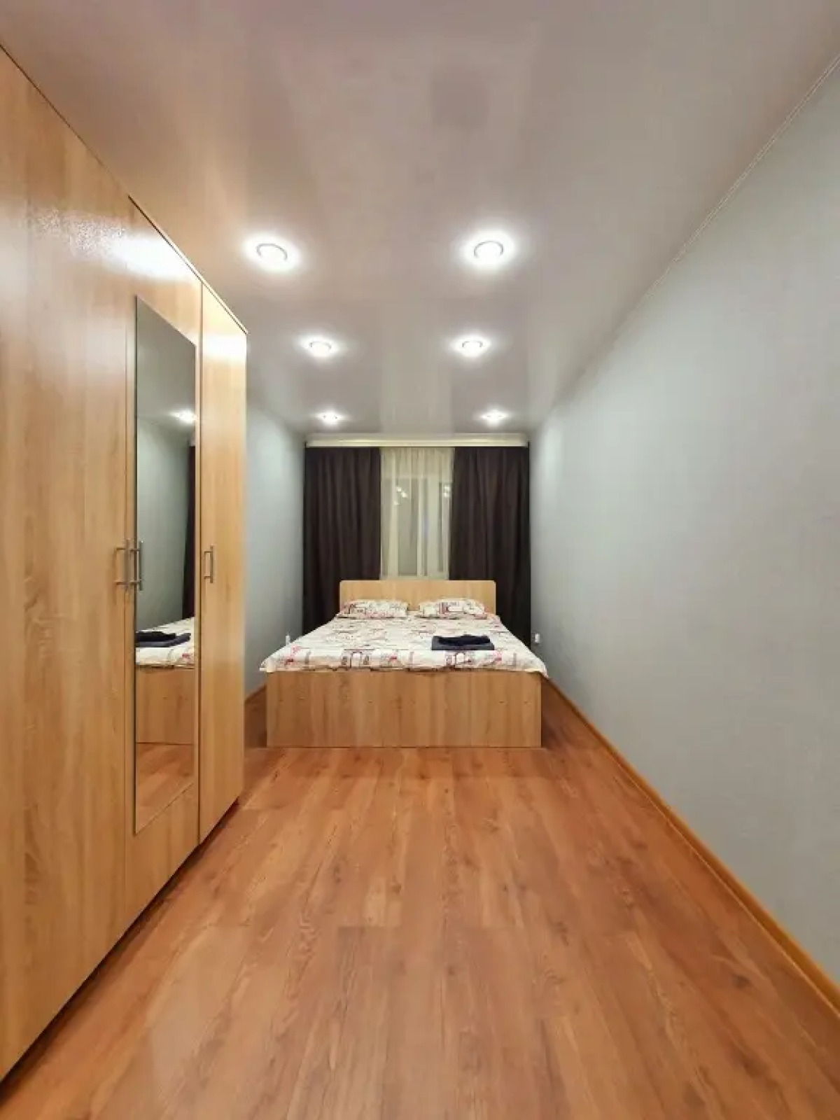 Апартаменты Премьер Кирова 60