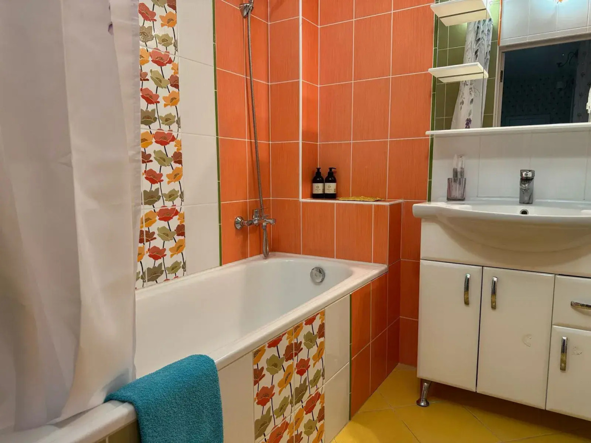 Апартаменты Аврора Октябрьская 24