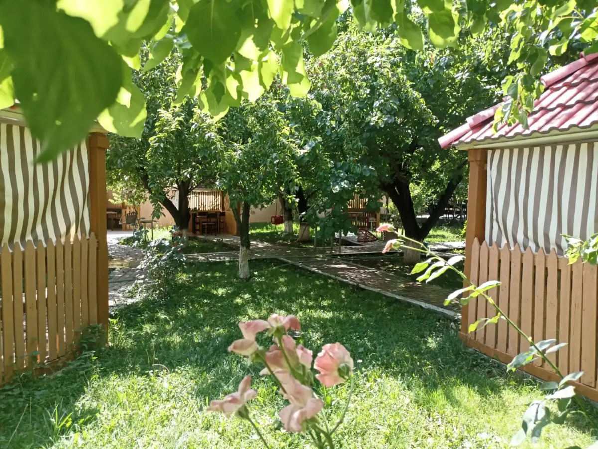 Отель Urartu Complex