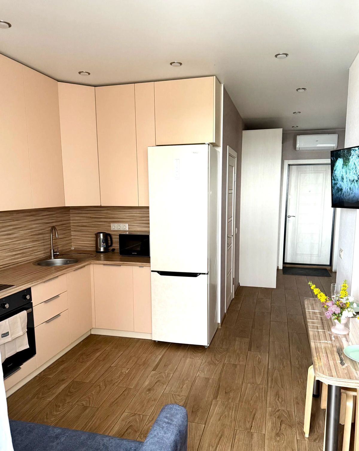 Квартира уютная на 15 этаже в самом сердце парка