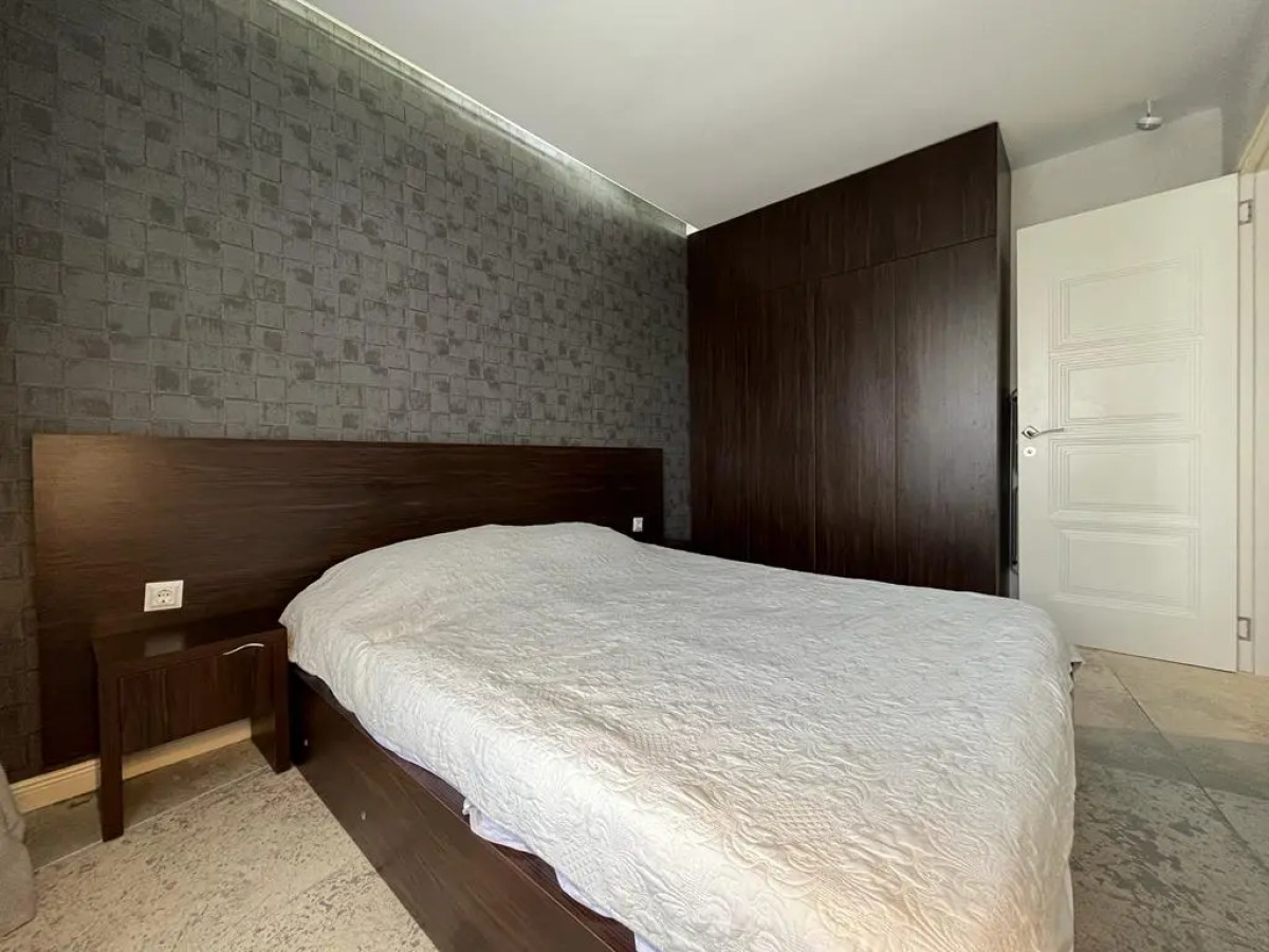 Апарт-отель Самые лучшие апартаменты на первой береговой линии