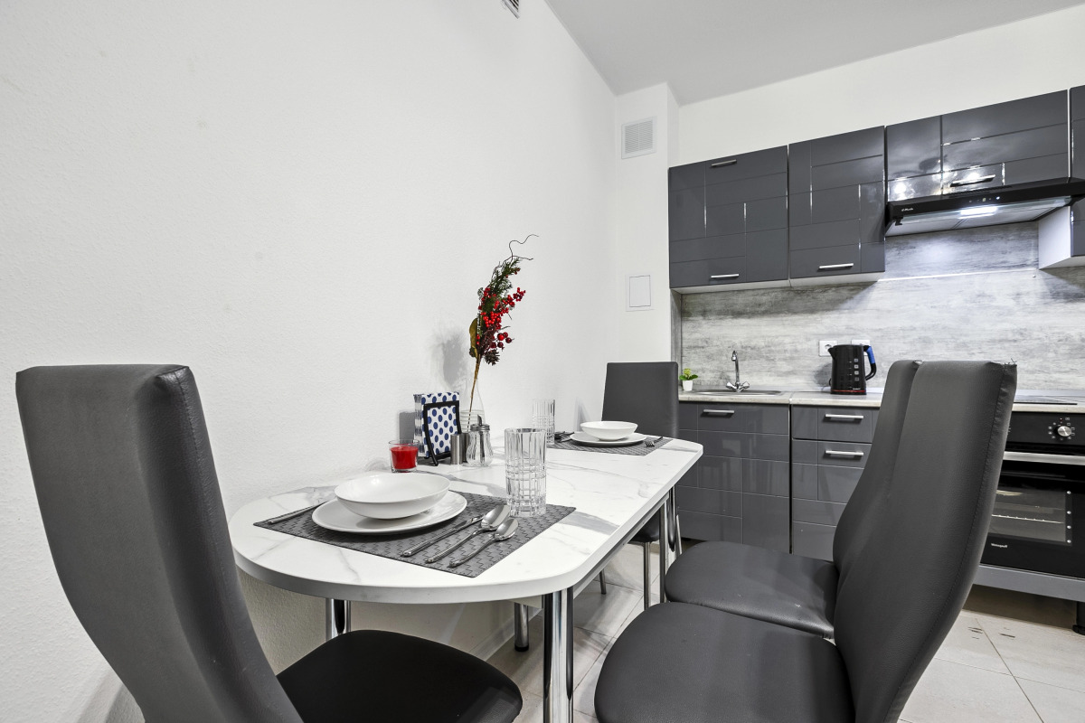 Апартаменты Новая Трехкомнантная Квартира в Новом Доме