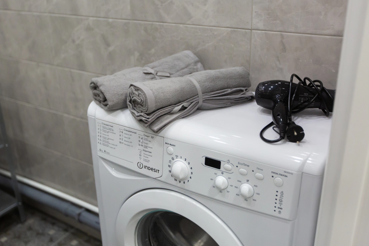 Апартаменты 9 Ночей на Карташова №2