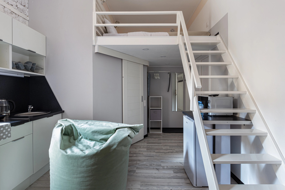 Двухуровневые апартаменты для двоих с видом во двор