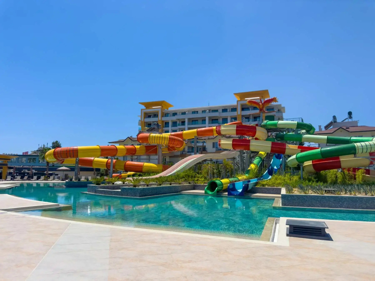 Апартаменты 1+1 в Комплексе Azura World