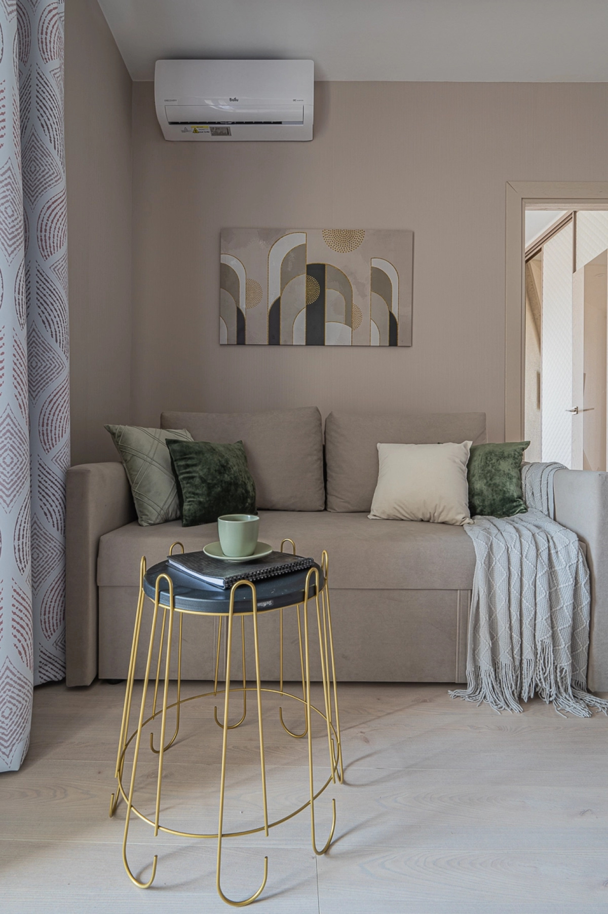 Квартира премиум класса с джакузи, сауной и панорамным видом