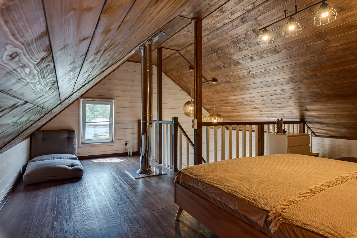 Частный дом с бaнeй на дpoвaх Harmony