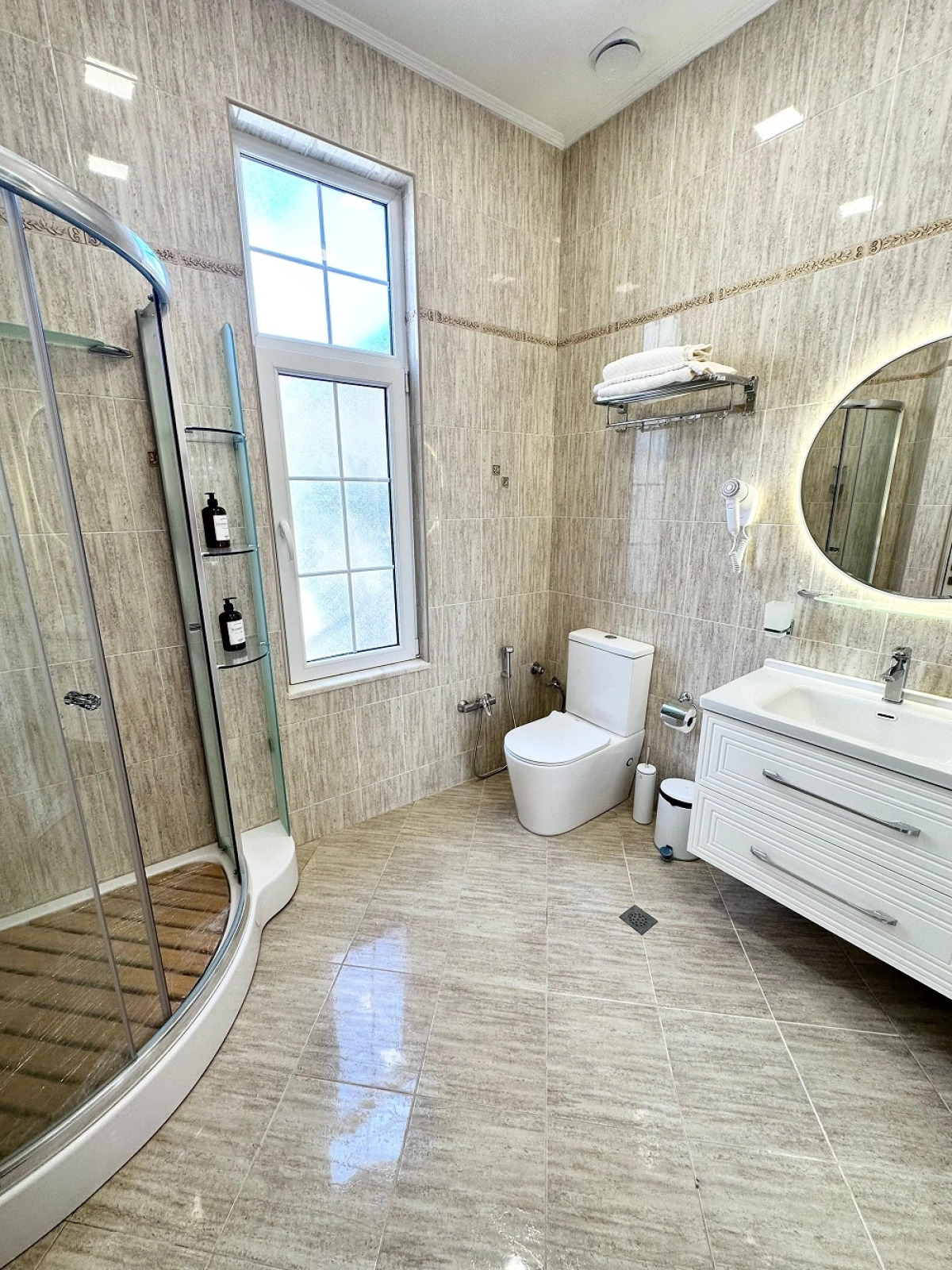 Апартаменты HISTORY 1888 Сentral Apartment & Excursions