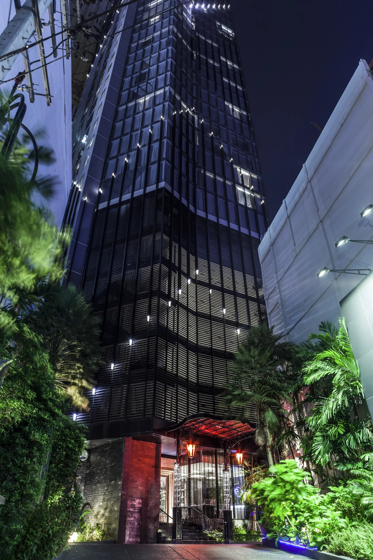 The Continent Hotel Sukhumvit / Asok BTS Bangkok by Compass Hospitality